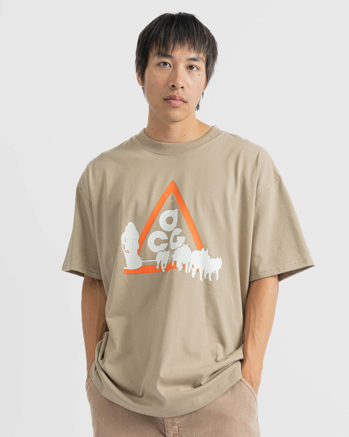 nike-nrg-acg-df-tee-oc-dog-